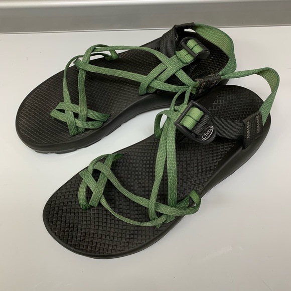 green sandals size 11